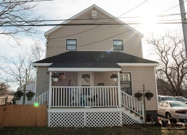 ARCS Realty Patchogue 1